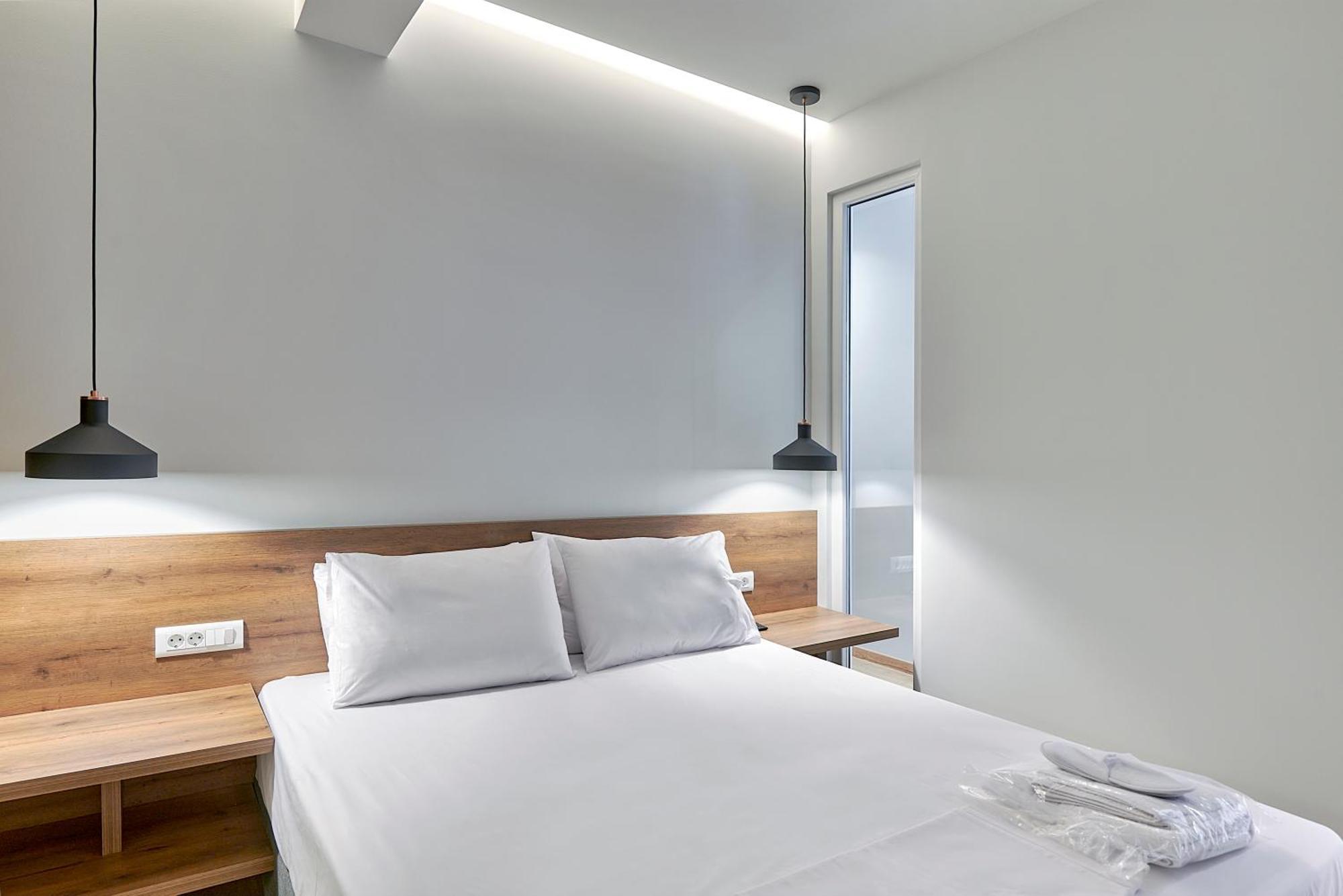 City-Center Apartment In Vibrant Monastiraki, 雅典 外观 照片