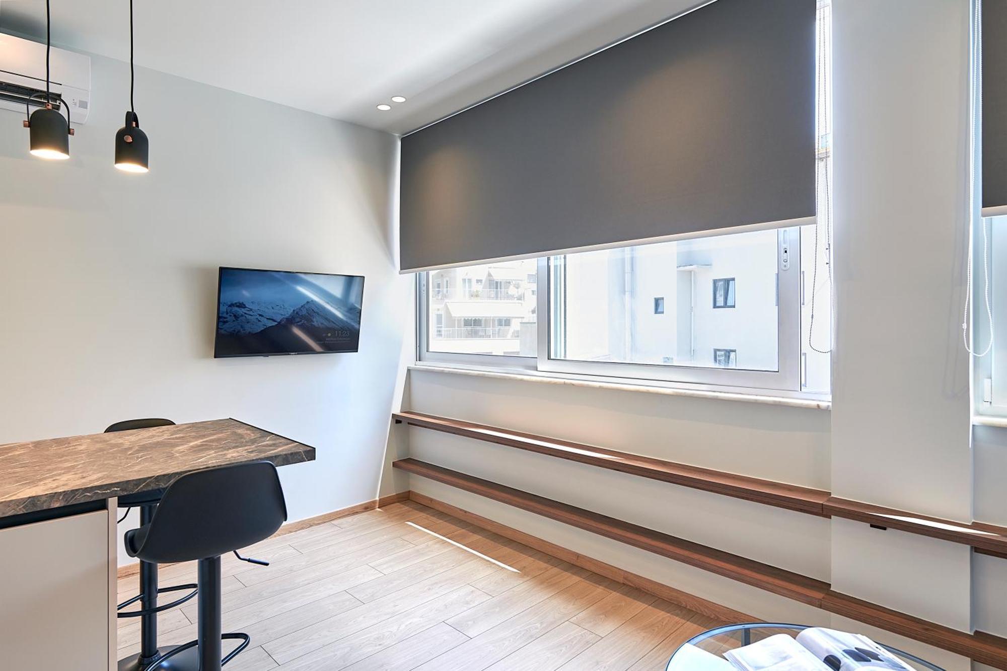 City-Center Apartment In Vibrant Monastiraki, 雅典 外观 照片